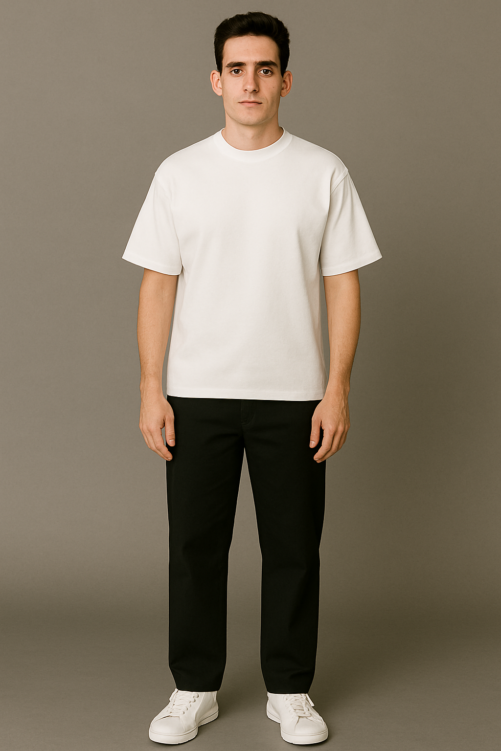 PLAYERA BLANCA SEMI OVERSIZE DE 300G